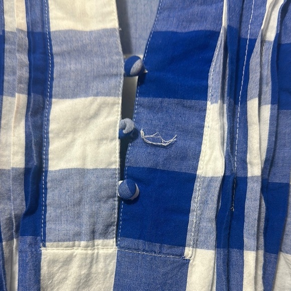 Blue and White Flutter Sleeve Tiered Midi Dress - Picture 6 of 8